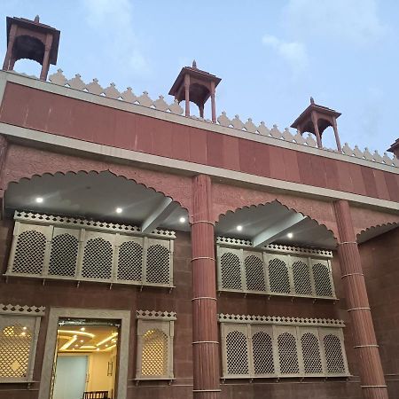 אורצ'ה Hotel Rajwada Palace מראה חיצוני תמונה