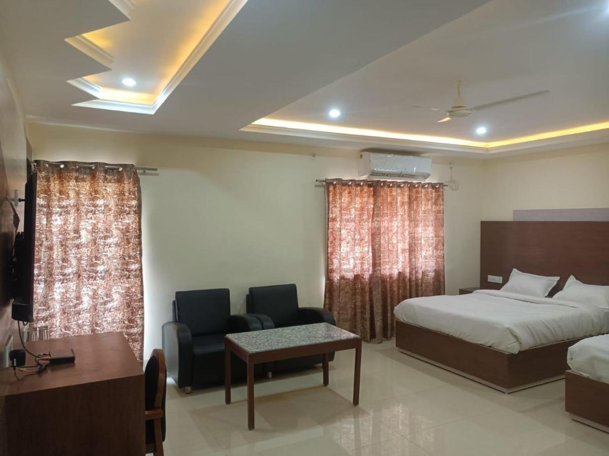 אורצ'ה Hotel Rajwada Palace מראה חיצוני תמונה