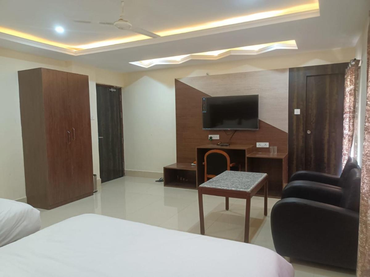 אורצ'ה Hotel Rajwada Palace מראה חיצוני תמונה