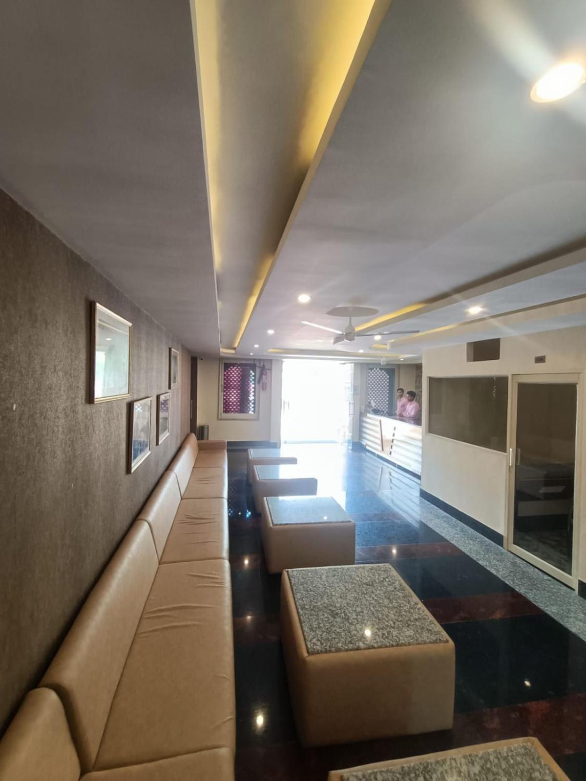 אורצ'ה Hotel Rajwada Palace מראה חיצוני תמונה